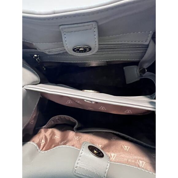 Samoe, Grey Leather purse with plaid faux fur sides with Bag, NWT - Picture 6 of 9